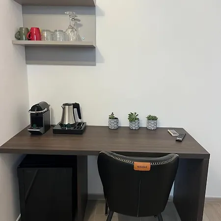 Cinque Terre Hub Art Apartment