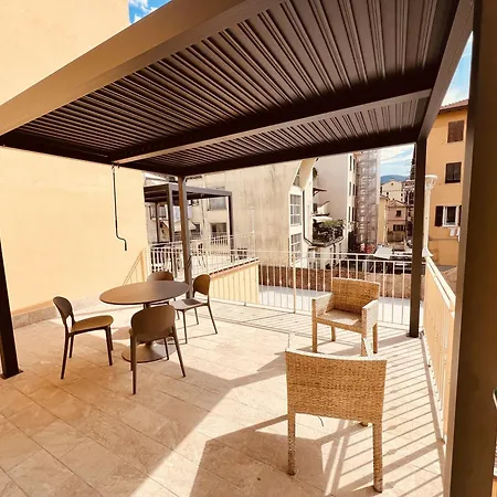 Cinque Terre Hub Art Apartment